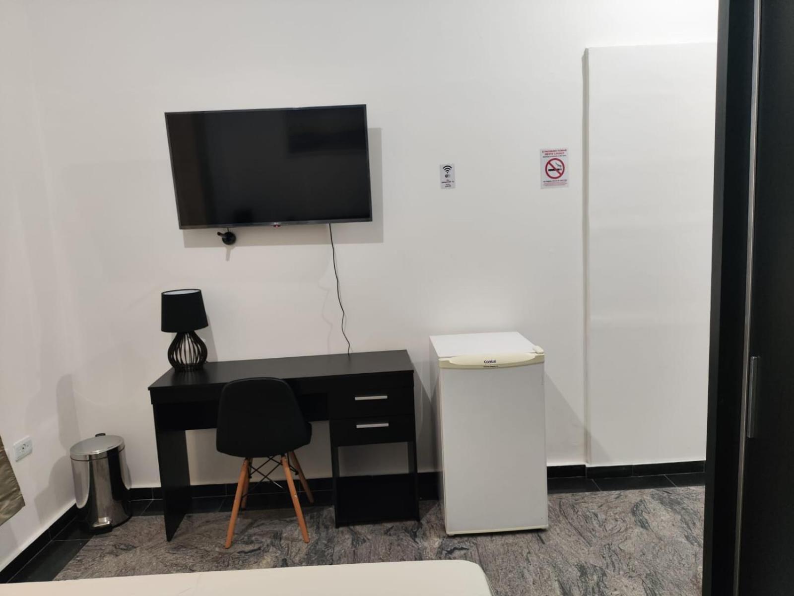 Apartamento No Centro De Otima Localizacao *